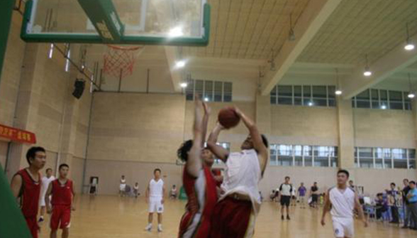 �۸����ʹ���