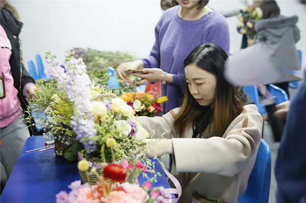 �۸����ʹ���