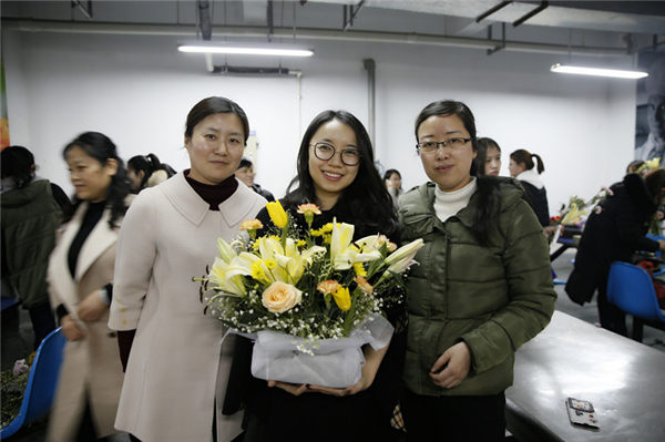 �۸����ʹ���