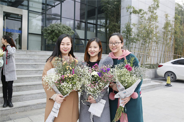 �۸����ʹ���