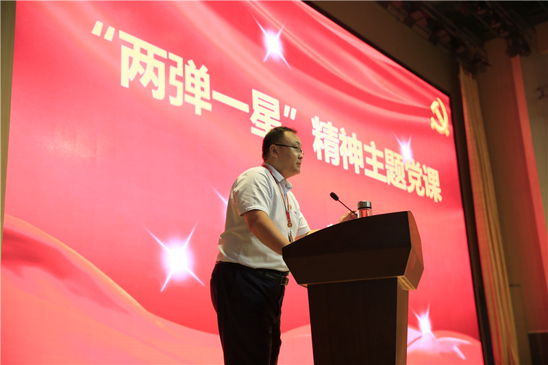 �۸����ʹ���